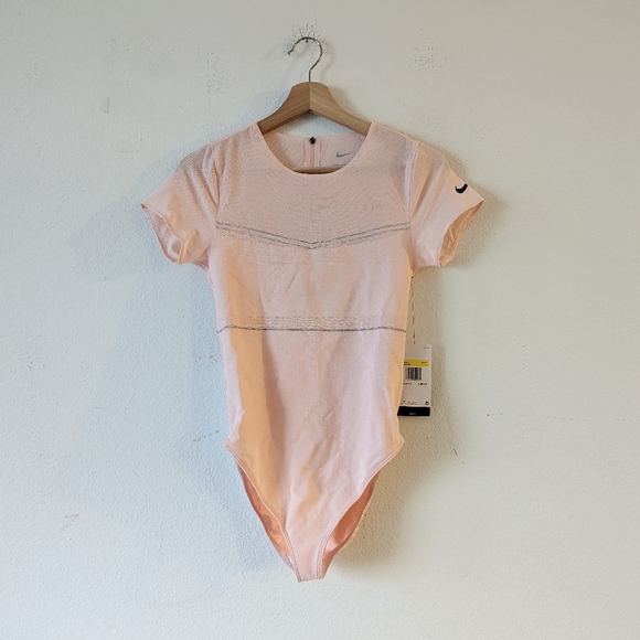 NWT Nike ADV Run Division Bodysuit - Picture 2 of 8